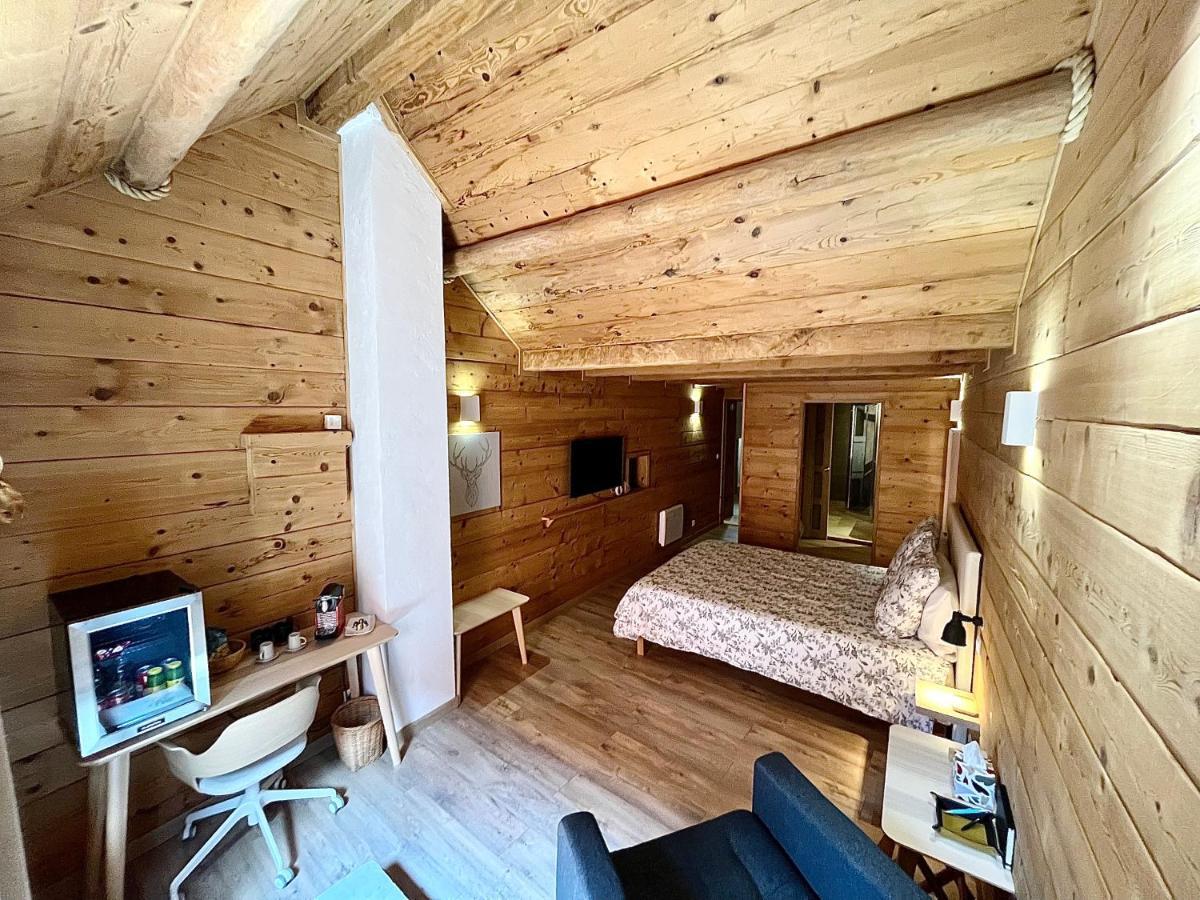 Suite "Chalet" Dans Maison De Village La Brigue Εξωτερικό φωτογραφία